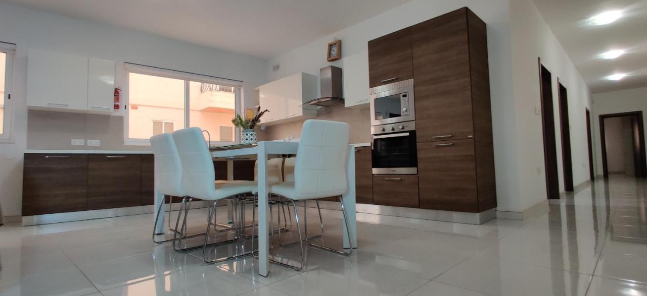 Lorenza Letting Maisonette Marsaxlokk Esterno foto